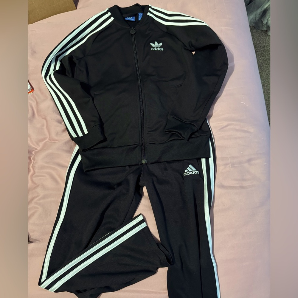 boys adidas sweatsuit
